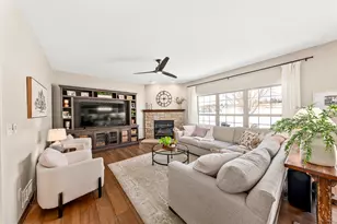 3822 Creekside Dr, Waukesha, WI 53189 - Photo 8