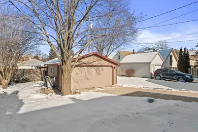 338 E Norwich St, Milwaukee, WI 53207 - Photo 36