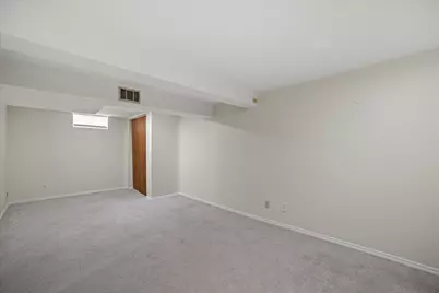 338 E Norwich St, Milwaukee, WI 53207 - Photo 28