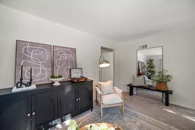 338 E Norwich St, Milwaukee, WI 53207 - Photo 6