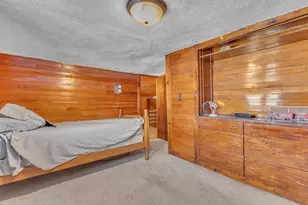1813 Washington Ave, Sheboygan, WI 53081 - Photo 12