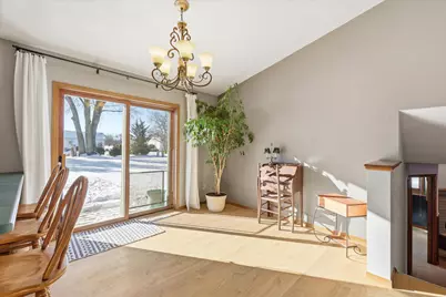 2861  Montclair Pl, Oshkosh, WI 54904 - Photo 10