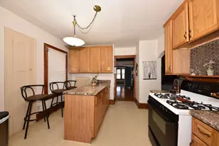 1816 S 59th St, West Allis, WI 53214 - Photo 14