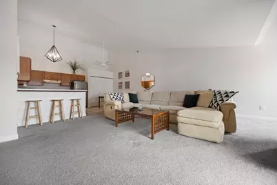 3640 E Barbara Ct #202, Oak Creek, WI 53154 - Photo 2