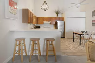 3640 E Barbara Ct, Oak Creek, WI 53154 - Photo 6