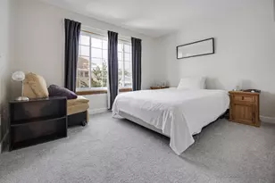 3640 E Barbara Ct, Oak Creek, WI 53154 - Photo 14