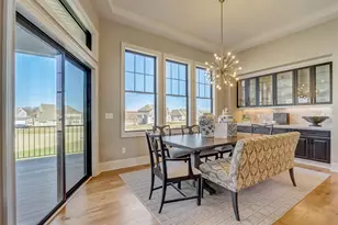 W289S5532 White Pine Ct, Genesee, WI 53189 - Photo 8