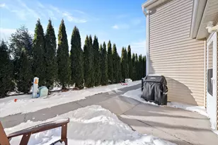 W68N915 Washington Ave, Cedarburg, WI 53012 - Photo 30