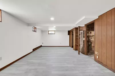 3124  Windsor Dr, Racine, WI 53404 - Photo 24