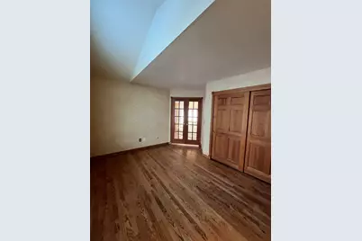 9215 W County Line Rd, Milwaukee, WI 53224 - Photo 28