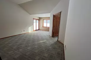 9215 W County Line Rd, Milwaukee, WI 53224 - Photo 6