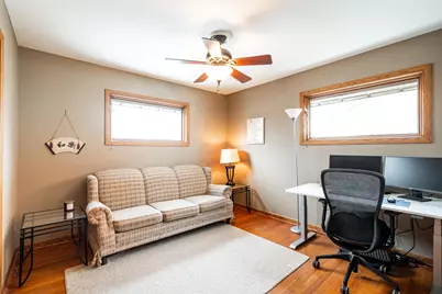 4049 S Hately Ave, Saint Francis, WI 53235 - Photo 12