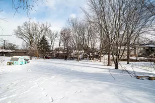 537 Pennsylvania Ave, West Bend, WI 53095 - Photo 18