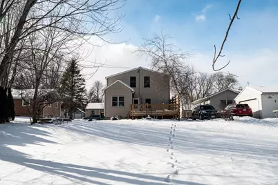 537  Pennsylvania Ave, West Bend, WI 53095 - Photo 20