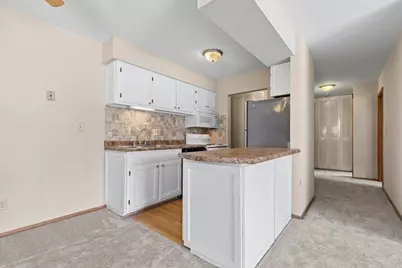 5625 W Brown Deer Rd #213, Brown Deer, WI 53223 - Photo 4