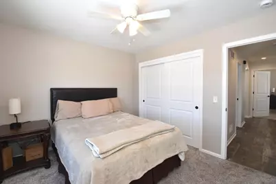 W1401  Valley View Ct, Ixonia, WI 53036 - Photo 26