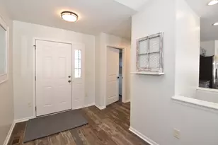 W1401 Valley View Ct, Ixonia, WI 53036 - Photo 16