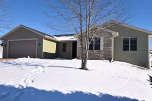 W1401 Valley View Ct, Ixonia, WI 53036 - Photo 46