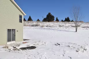 W1401 Valley View Ct, Ixonia, WI 53036 - Photo 44