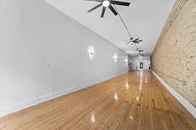 532 N Water St, Milwaukee, WI 53202 - Photo 10