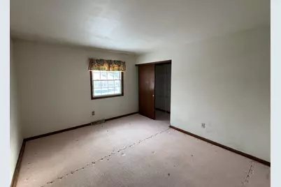 2741 N 56th St, Milwaukee, WI 53210 - Photo 16