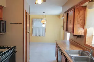 2741 N 56th St, Milwaukee, WI 53210 - Photo 4