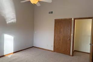 175 N Elm Grove Rd, Brookfield, WI 53005 - Photo 30