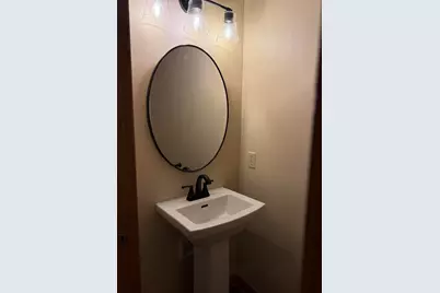 175 N Elm Grove Rd #D, Brookfield, WI 53005 - Photo 38