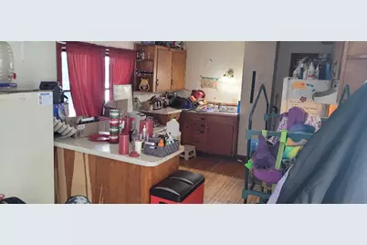 1615  7th St, Menomonie, WI 54751 - Photo 2