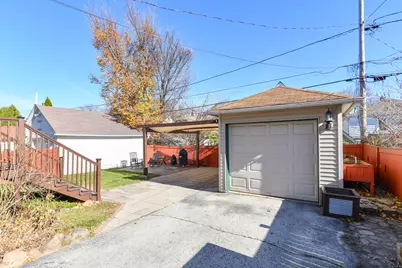 2438  Lefeber Ave, Wauwatosa, WI 53213 - Photo 34