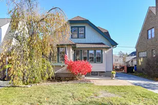 2438 Lefeber Ave, Wauwatosa, WI 53213 - Photo 36