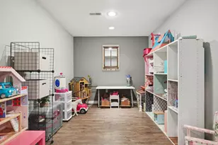 N57W24444 Falcon Ct, Sussex, WI 53089 - Photo 32