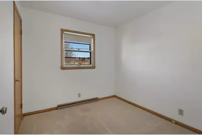 2400  Rupert Blvd, Racine, WI 53405 - Photo 10