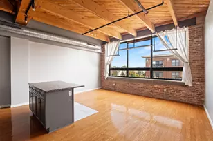 234 E Reservoir Ave, Milwaukee, WI 53212 - Photo 16