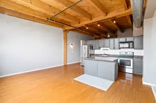 234 E Reservoir Ave, Milwaukee, WI 53212 - Photo 12