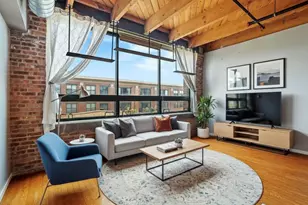 234 E Reservoir Ave, Milwaukee, WI 53212 - Photo 10