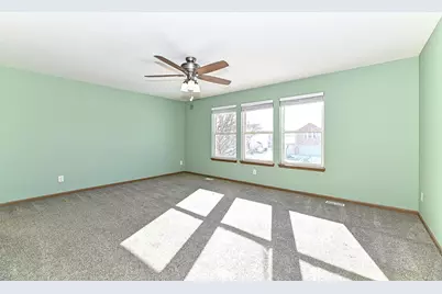 324 W Hidden Trl, Elkhorn, WI 53121 - Photo 20