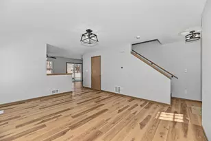 324 W Hidden Trail, Elkhorn, WI 53121 - Photo 6