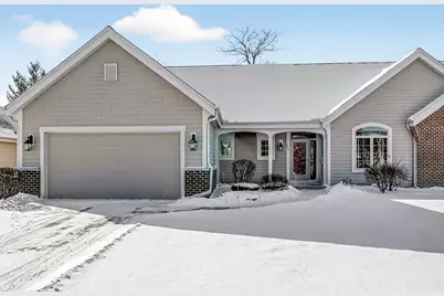 1444  Hidden Waters Cir, West Bend, WI 53095 - Photo 2