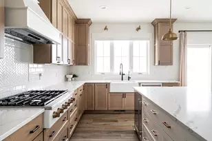 W274N6937 Pintail Ct, Lisbon, WI 53089 - Photo 16