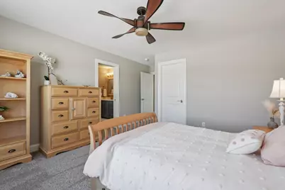 W137N6161  Weyer Farm Ct, Menomonee Falls, WI 53051 - Photo 38