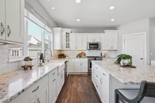 W137N6161 Weyer Farm court, Menomonee Falls, WI 53051 - Photo 18