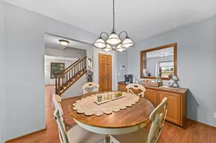 N73W5381 Georgetown Dr, Cedarburg, WI 53012 - Photo 10