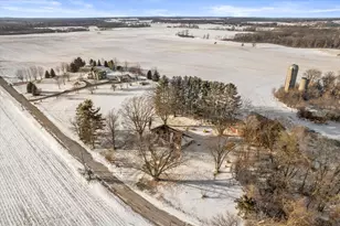 34302 Loland Dr, Racine, WI 53185 - Photo 30