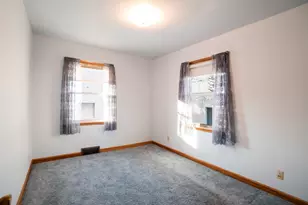 1013 28th St, Two Rivers, WI 54241 - Photo 10