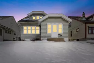 1828 N 55th St, Milwaukee, WI 53208 - Photo 2