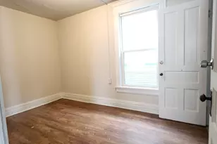 935 W Greenfield Ave, Milwaukee, WI 53204 - Photo 14