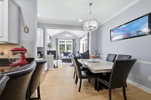 10831 N Essex Dr, Mequon, WI 53092 - Photo 24