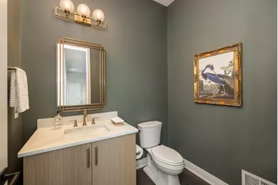 5589 N Danbury Rd, Whitefish Bay, WI 53217 - Photo 8