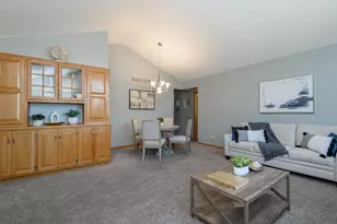 767 Alex Ct, Pewaukee, WI 53072 - Photo 10